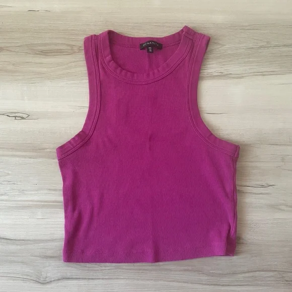 Pink Tank - Picture 2 of 6